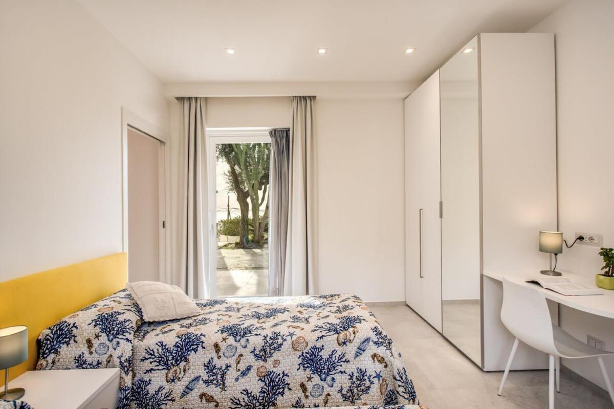 マッサ・ルブレンセ Relais Mamma Mia Sea Views Pool & Terracesヴィラ エクステリア 写真